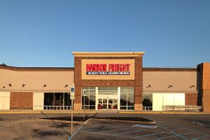 The telephone number for the Harbor Freight store in Medina (Store #584) is 1-330-721-9837. The 15,000-square-foot Harbor Freight store in Medina stocks a full selection of hardware, tools, and accessories in categories including automotive, air and power tools, storage, outdoor power equipment, generators, welding supplies, shop equipment, hand …
